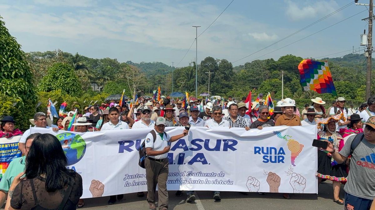 Desde Bolivia, alzamos la voz de los pueblos del Abya Yala.
#ColectivoKuska #RUNASUR #MIA #Descolonización #Antiimperialismo #PedroCastilloLibertadYRestitución #AbyaYalaVive #DesdeElSurGlobal #NiUnaMenos #BuenVivir #12DeOctubre #PueblosEnLucha #AnticolonialismoEsFuturo