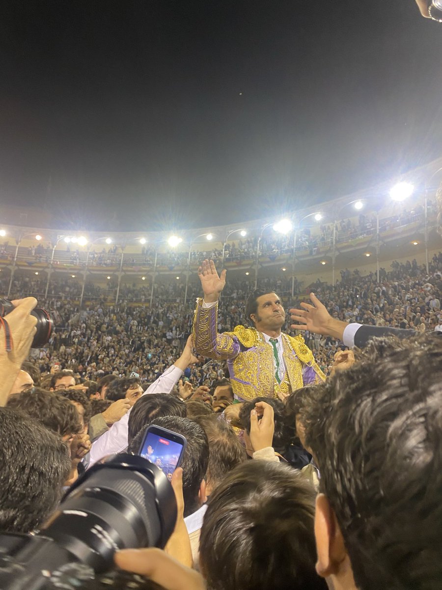 elrubiodelosburreros tweet media