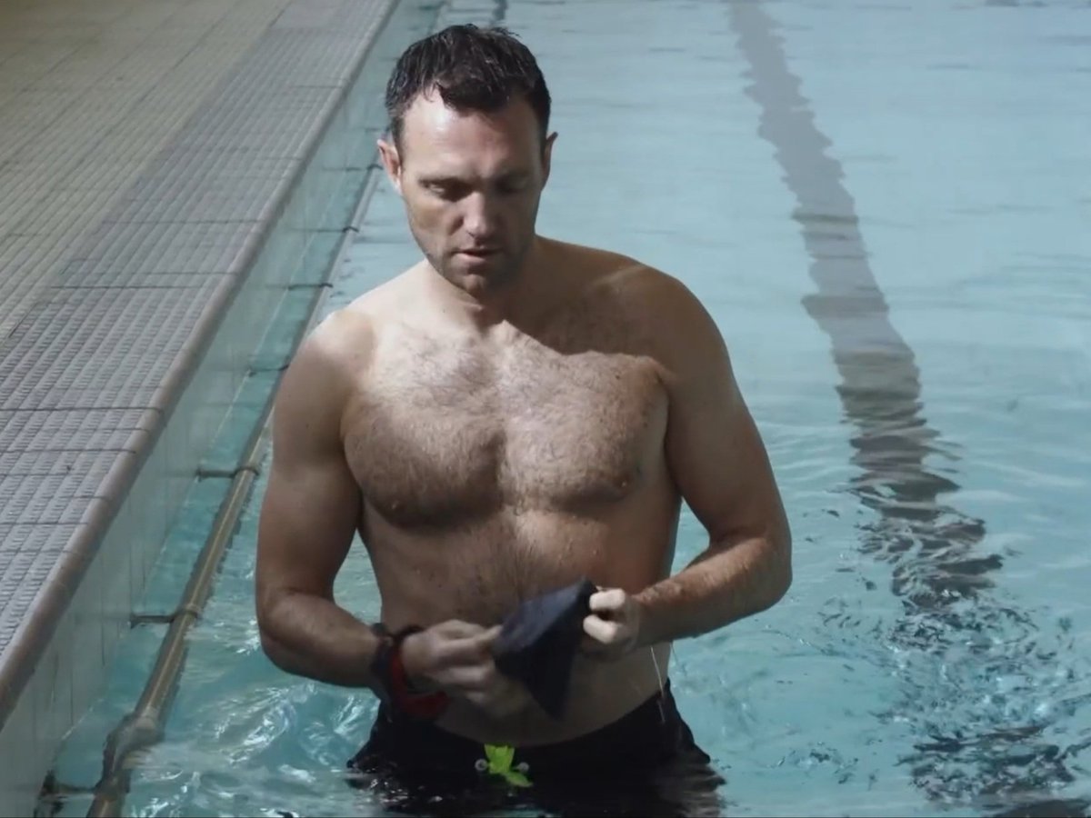 Does anyone need a Dilf McKay during these trying times?