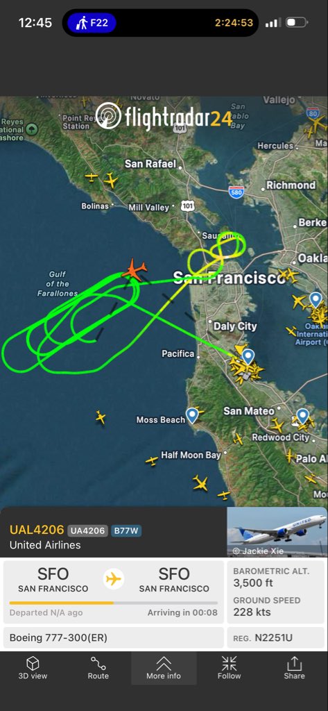 On the bright side, Flightradar24 says that our replacement aircraft is the one flying in the Fleet Week airshow right now. #UA2209 #UAL4206