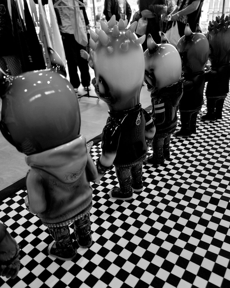 ★ステッカー付・新品★NEKOMATA WORKS ジュニパー イナズマレッド ☆ステッカー付・新品☆NEKOMATA WORKS ジュニパー イナズマレッド