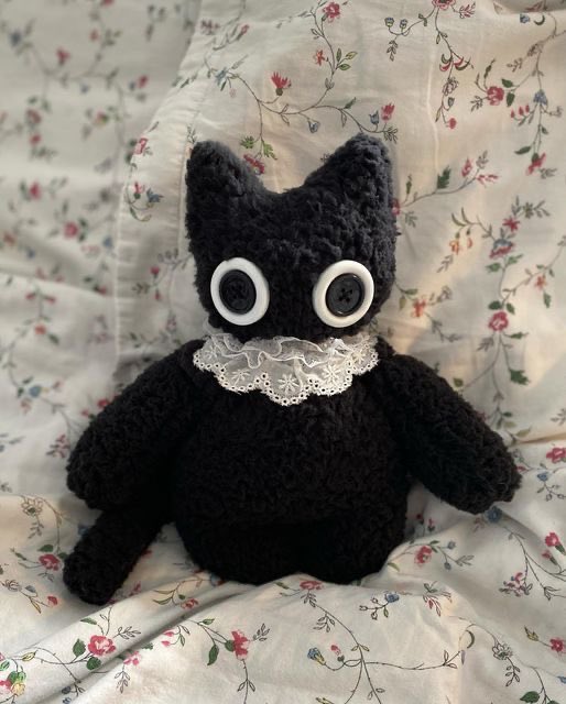 how does pinterest see me? 

♡ singer
꩜ animal
⋆˚࿔ lyric
𖤐 plushie