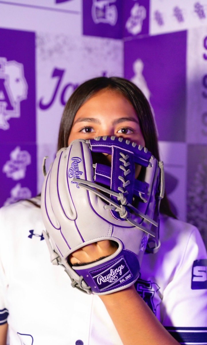 IsyannaN_3's tweet image. COMMITTED 💜 Axe Em!! 💜
#sfa #committed
@CoachJoseNG @NextGenSoftball @dv_softball @AxeEmJackson @CoachJaegersSFA @CoachCroftSFA @paytonfoster5 @_OrlandoNavarro