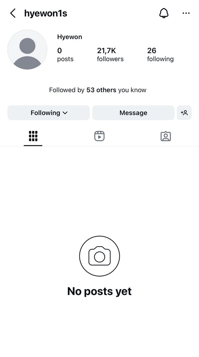 hyewonspictures's tweet photo. hyewon deleted all her instagram posts and also removed her pfp🫣!!
is she planning for something will we see idol hyewon finally😭😭!! https://t.co/CVHuwNfA3h
