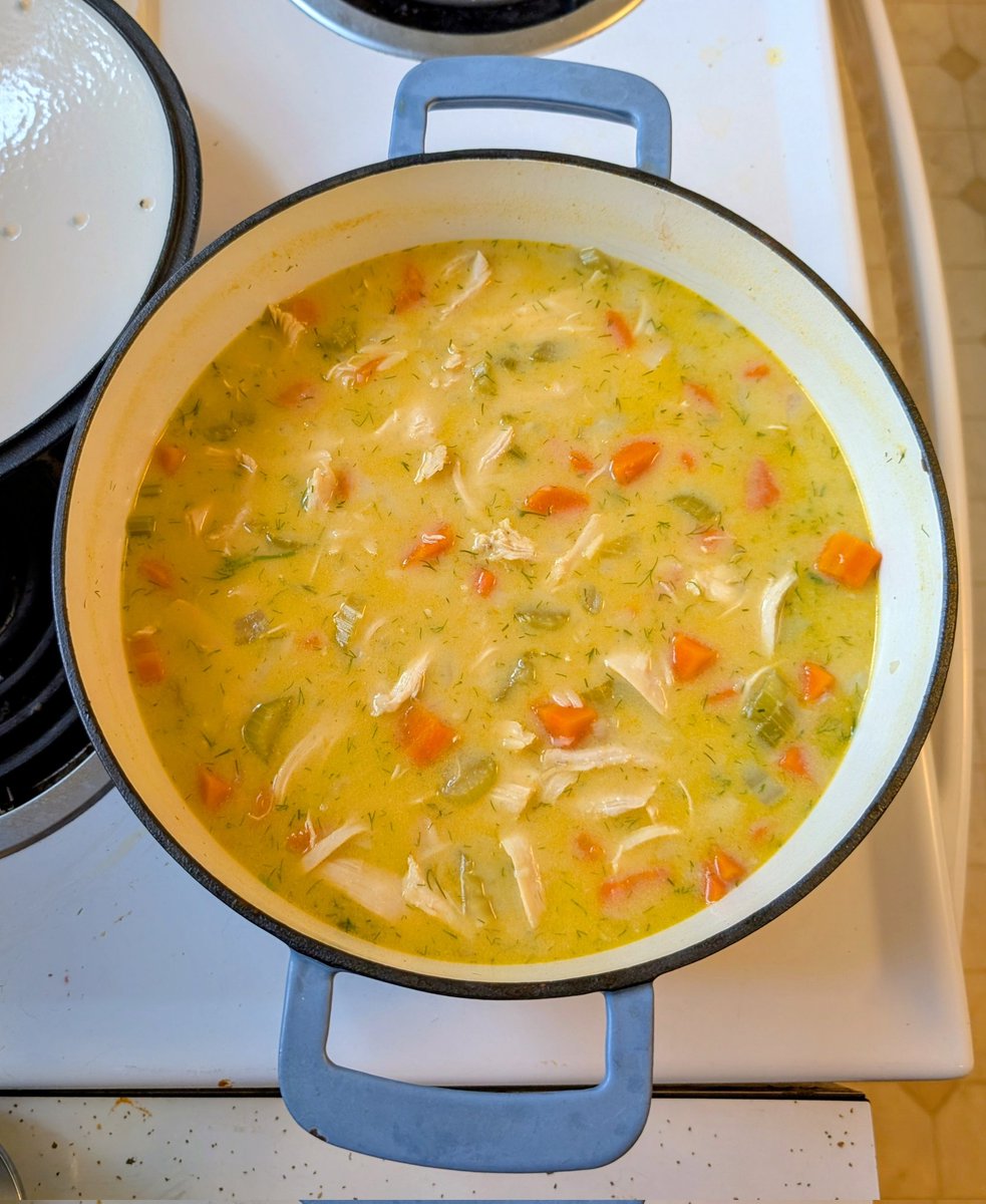 BendrickPerccin's tweet photo. Soup of the day is a Greek egg lemon #sheeeeeesh https://t.co/nte4QioPUK