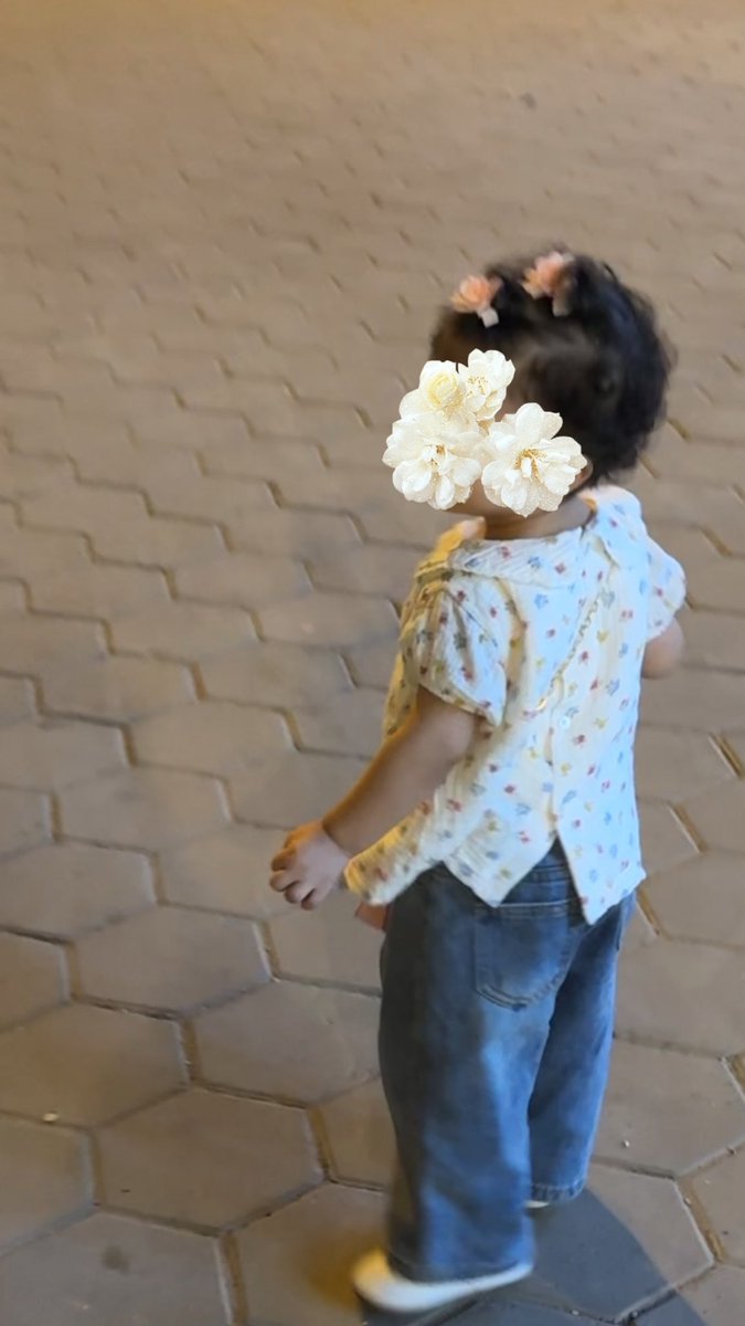 sar19x's tweet photo. ياسما عيوني وياثَرى قلبِي
يالسحابه اللي هلّت على حياتِي وأزهرتنِي❤️ https://t.co/dS5002JFSx