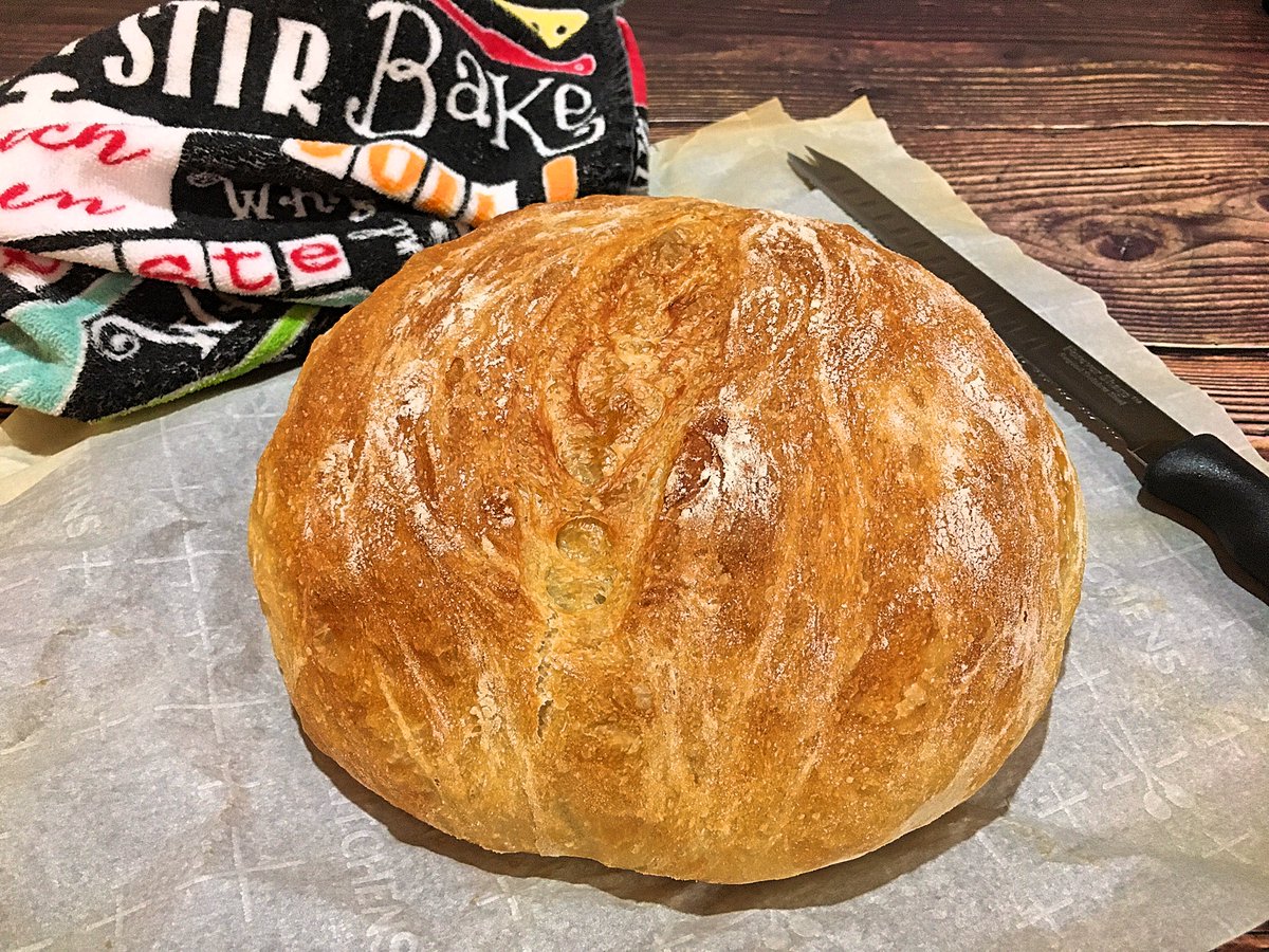 clubfoody1's tweet photo. Today is World #BreadDay🍞🥐
Artisan Bread... a great recipe to make at home!🏡
(check out my next posts👆for more bread recipes)
#YouTube 📽️: https://t.co/eDASlQkLU4
RECIPE ➡️: https://t.co/RKfoCmLOJi
@EventGuideToday @DiningGuide2Day #RecipeOfTheDay