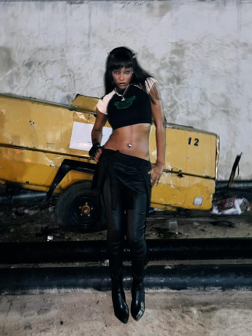 the49thstreet's tweet image. 🚨 GoodGirl LA has surpassed half a million monthly listeners on Spotify 📈