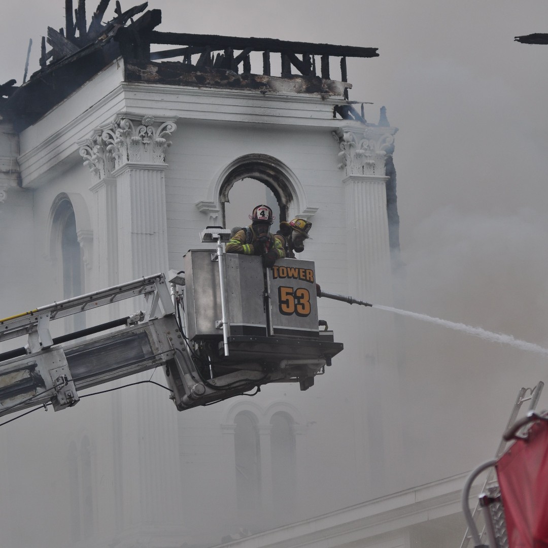 MassDFS's tweet photo. Attn. Massachusetts #FireBuffs: Are you interested in contributing fire photos for this year's Firefighter of the Year Award ceremony? Contact melissa@mjhcomm.com for details! https://t.co/7UOzNzic5J
