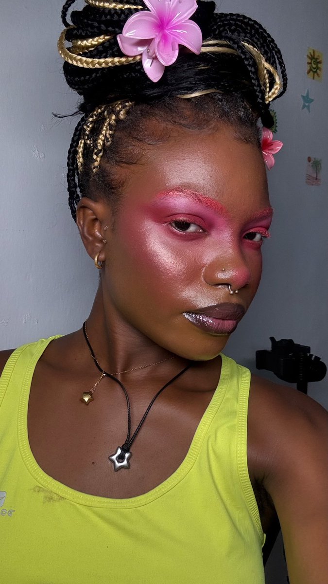 dykenii's tweet image. Pink 💗⭐️