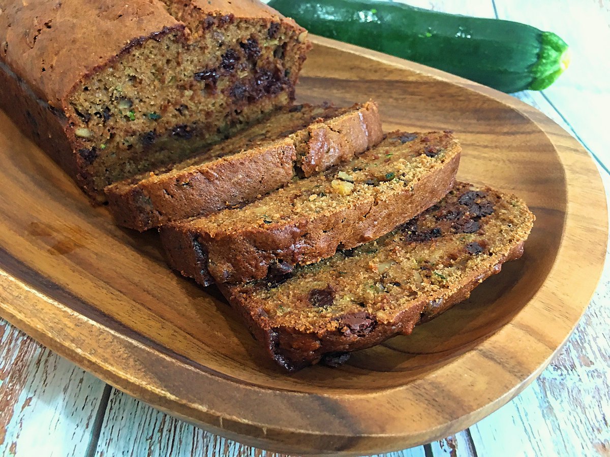 clubfoody1's tweet photo. Today is World #BreadDay🍞🥐
Easy Zucchini Bread... flavorful quick bread! 🥒
(check out my next posts👆 & the previous one 👇 for more bread recipes)
#YouTube 📽️: https://t.co/Ak5AbUAqWM
RECIPE ➡️: https://t.co/MuOBeYkTjB
@EventGuideToday @DiningGuide2Day #RecipeOfTheDay