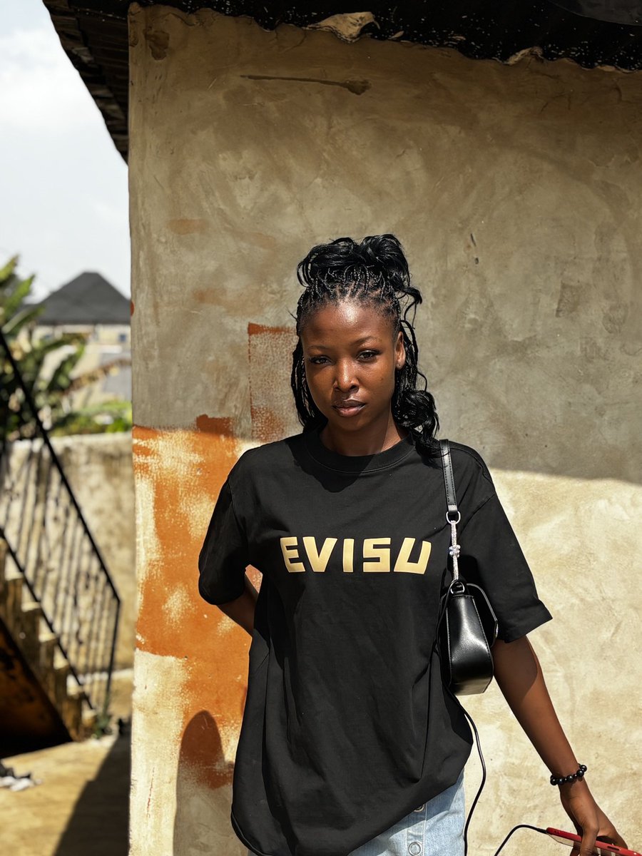 Similoluwa 🍫|| Virtual Assistant (@simhi_xo) on Twitter photo My name is Similoluwa,
I’m an Executive Assistant & Travel Planner.
I help CEOs, startups and people save time, stay organized, and explore the world with ease.
DM let’s work together 🫱🏽🫲🏾 My name is Similoluwa,
I’m an Executive Assistant & Travel Planner.
I help CEOs, startups and people save time, stay organized, and explore the world with ease.
DM let’s work together 🫱🏽🫲🏾