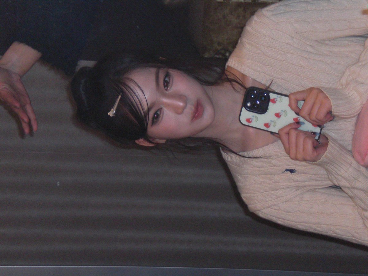 swithdaily's tweet image. 251012 | #ISA WEVERSE POST

Fun daily life these days😚

#STAYC #스테이씨 #아이사