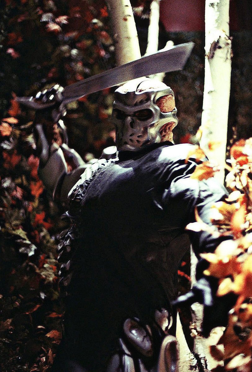 F13ARCHIVIST's tweet image. #BehindTheScenes shots of Kane Hodder as Uber– #JasonVoorhees during the production of #JasonX (CIRCA 2000) #FridayThe13th #HorrorCommunity #sifi