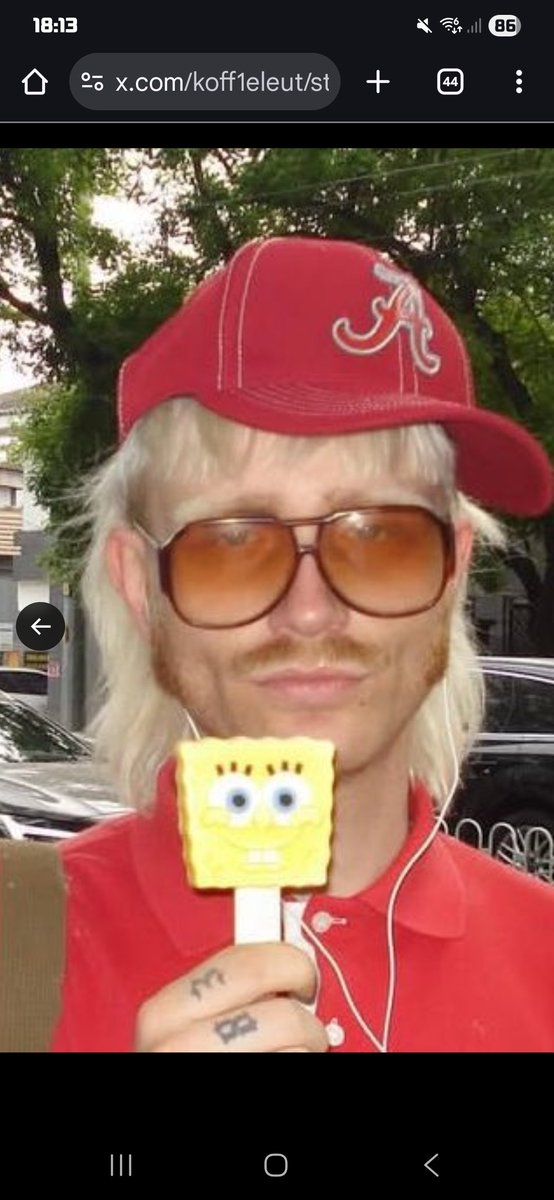 Edithub1983's tweet image. I hate blondes. (Just bleached my hair)