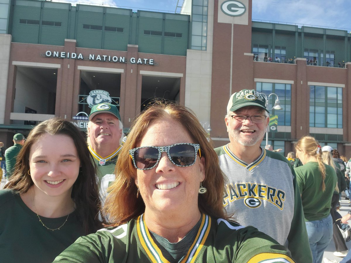 Heather Nelson tweet media