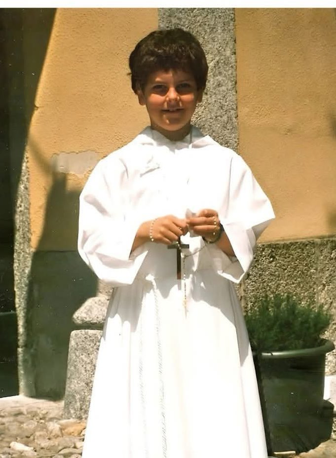 Devastating news: on his first feast day after being declared a saint, the church where Blessed Carlo Acutis received his First Holy Communion at the age of seven has been destroyed by fire.

Info: IL GIORNO