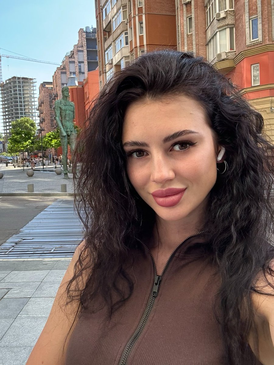 Maribel85640553's tweet image. If you see me on your timeline, could you say hi 👋