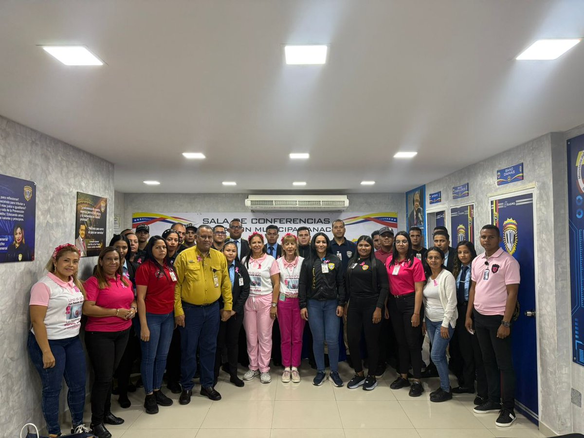 En el marco del mes de Octubre Rosa, la Delegación Municipal Anaco, realiza conversatorio relacionado a la prevención del cáncer de mama.