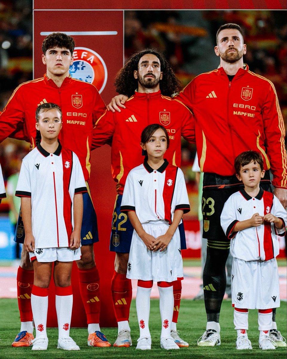 Buen partido y 3 puntitos más. Gracias Elche y nos vemos el martes, vamos <a href="/SEFutbol/">Selección Española Masculina de Fútbol</a>! 🇪🇸