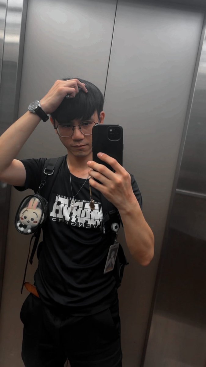 meowmeowtop's tweet photo. 發好玩的
近期約砲慾望逐漸降低
生活平淡 三點一線 兩個男友
總而言之非常忙碌 https://t.co/saZdMHmn9L