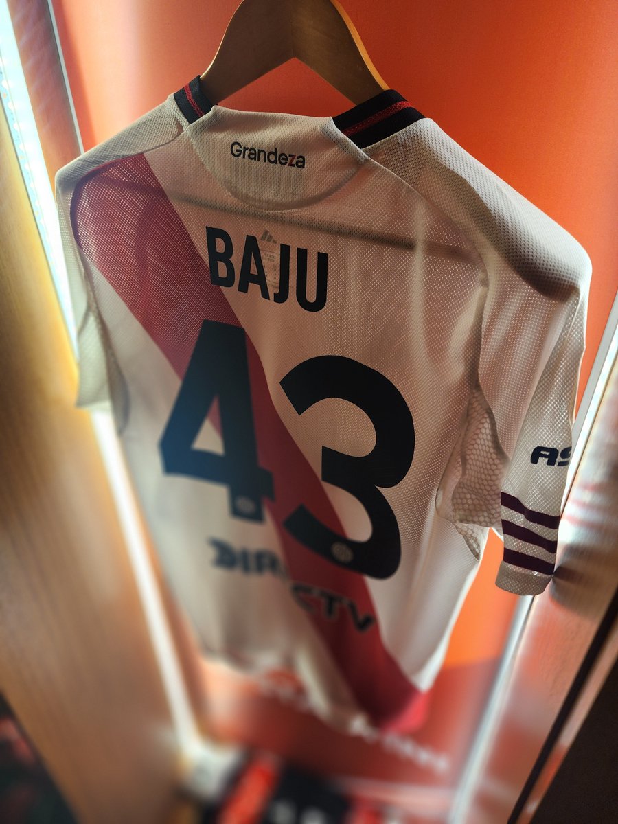 BAJU

43

DIRECT TV