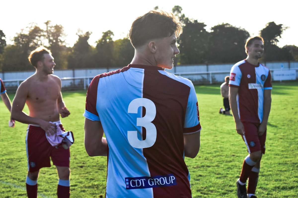 Badshot Lea FC tweet media