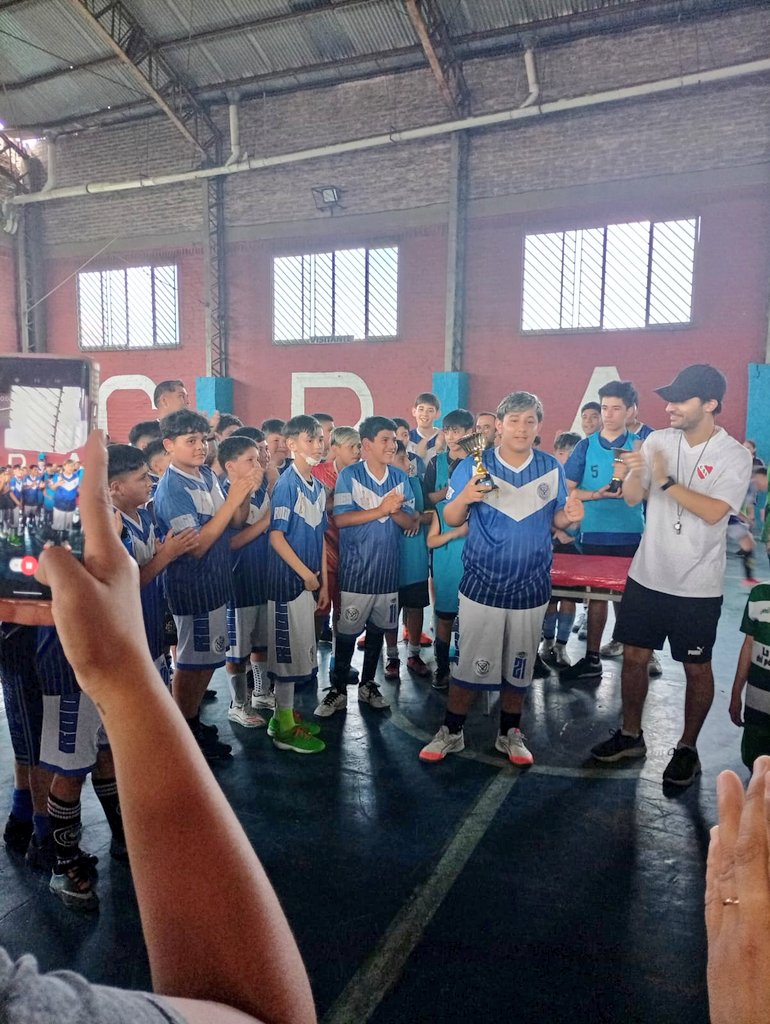RGaleani's tweet photo. Copa Relámpago 2025. 🏆

¡#CEFFI sigue creciendo! 🙌

#Futsal ⚽ https://t.co/GtspbzYQp0
