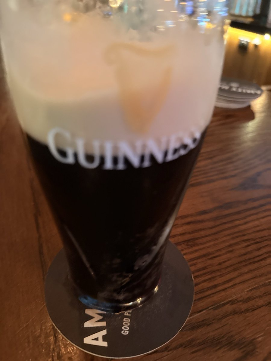 jakejakejakeaa's tweet image. I run ny 
-50 cent
Jake