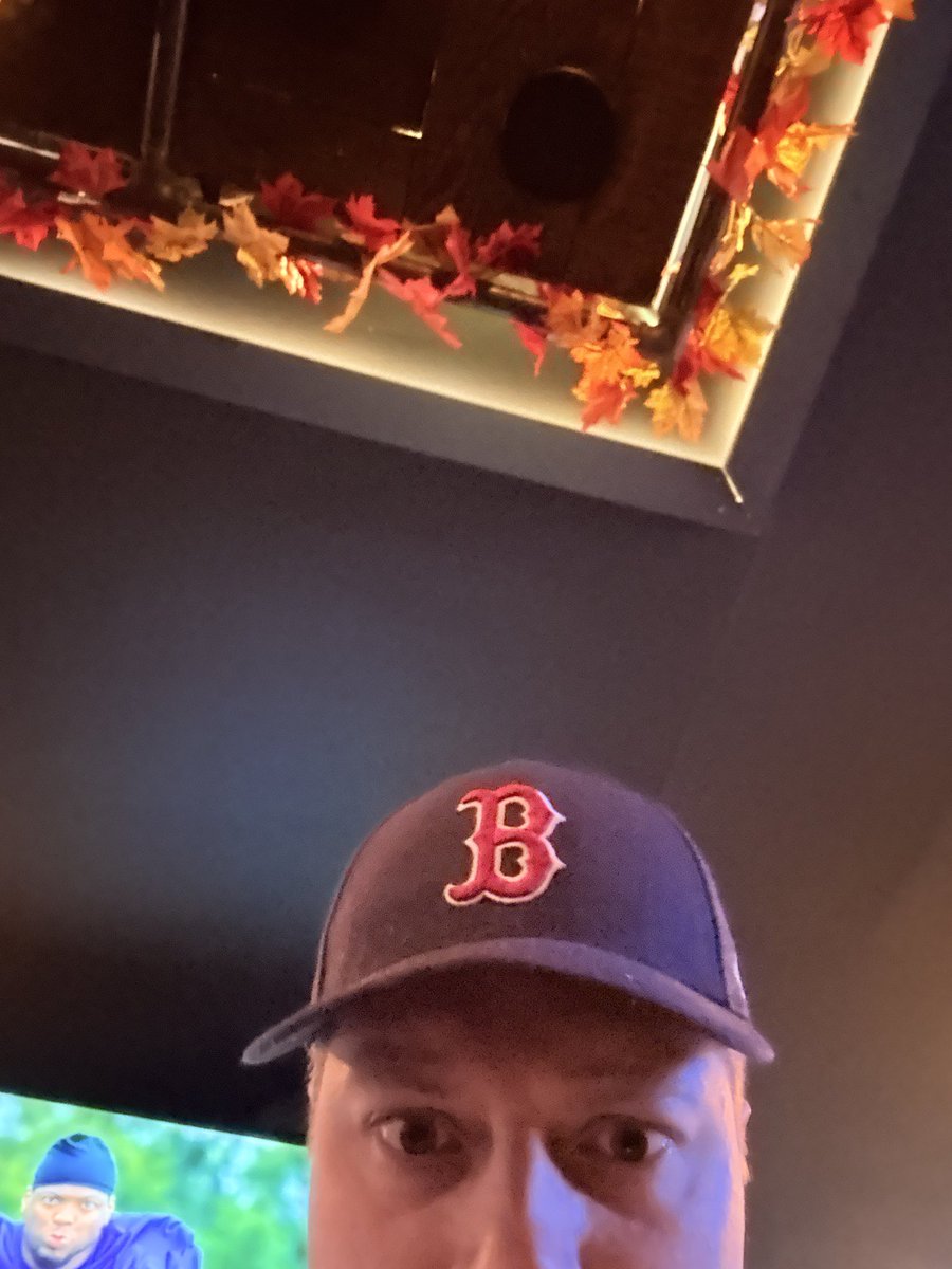 jakejakejakeaa's tweet image. I run ny 
-50 cent
Jake