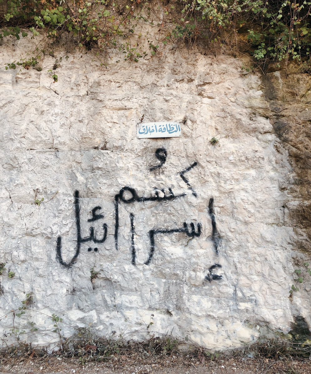 it's dark inside (@mdduo) on Twitter photo 