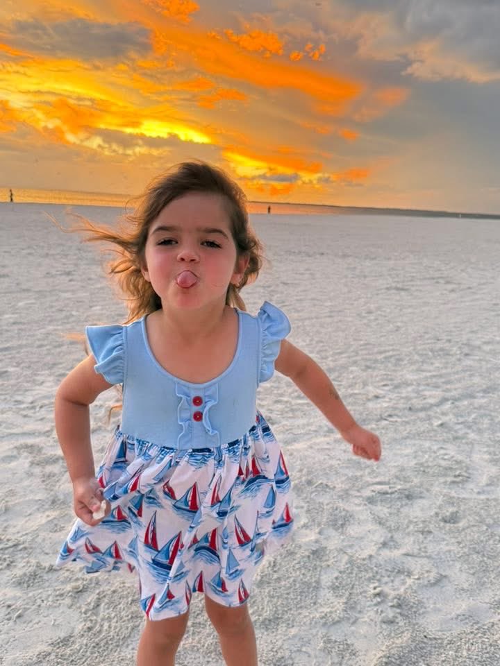 Charlie Cox tweet media