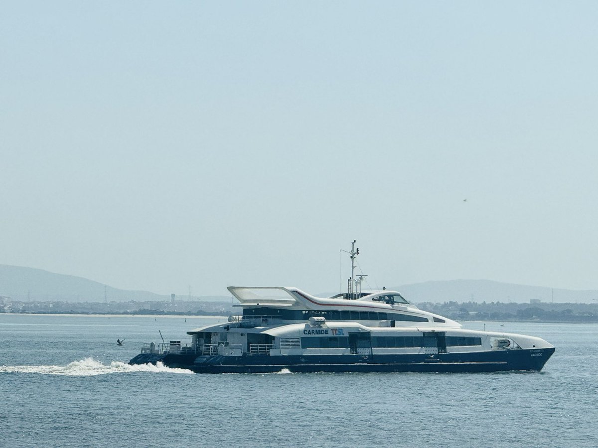 Just Lisbon / Almada …