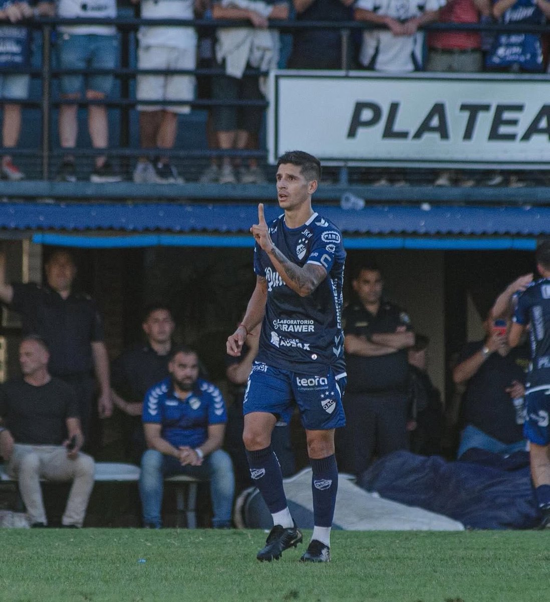 Si bien hay varios jugadores que tienen acordada su rescisión, Iván Ramírez NO aceptó las condiciones y se quedará a cumplir su contrato, entrenando hasta Diciembre.