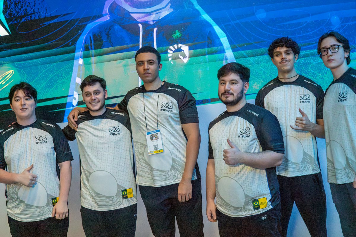 STELLAE UNIVERSE tweet media