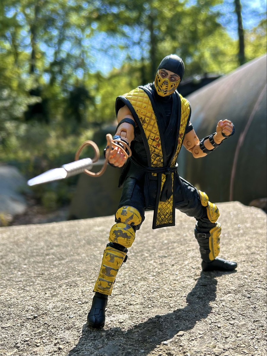 patrickjesson's tweet photo. I repainted the McFarlane Toys Scorpion, and added fluorescent paint so he glows under a blacklight. #mortalkombat #mkkollective #mcfarlanetoys #scorpion #customactionfigure #customtoys https://t.co/0xkQeCkCix