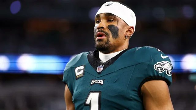 MrBaddog7676's tweet image. Last 3 games;
Jaxson Dart 2-1
Jalen Hurts 1-2