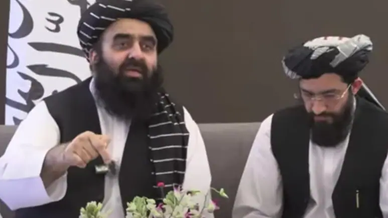 emranfazal's tweet photo. Modi Govt finally bent under pressure from Priyanka Gandhi. Female journalists invited to attend the Press Conference of Talibani Foreign Minister. #RSS #afghanistan #taliban #delhi #INDvsAUS https://t.co/dafoCV6fC6
