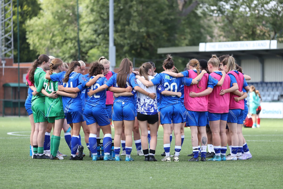 Sutton Coldfield Town FC Women (@sctfcwomen) on Twitter photo Thank you to the <a href="/sctjgfc/">Sutton Coldfield Town Juniors Girls</a> U13's team for being mascots for our game against <a href="/NTFCWomen/">Northampton Town Women</a>.
#COYR | #OurTown Thank you to the <a href="/sctjgfc/">Sutton Coldfield Town Juniors Girls</a> U13's team for being mascots for our game against <a href="/NTFCWomen/">Northampton Town Women</a>.
#COYR | #OurTown