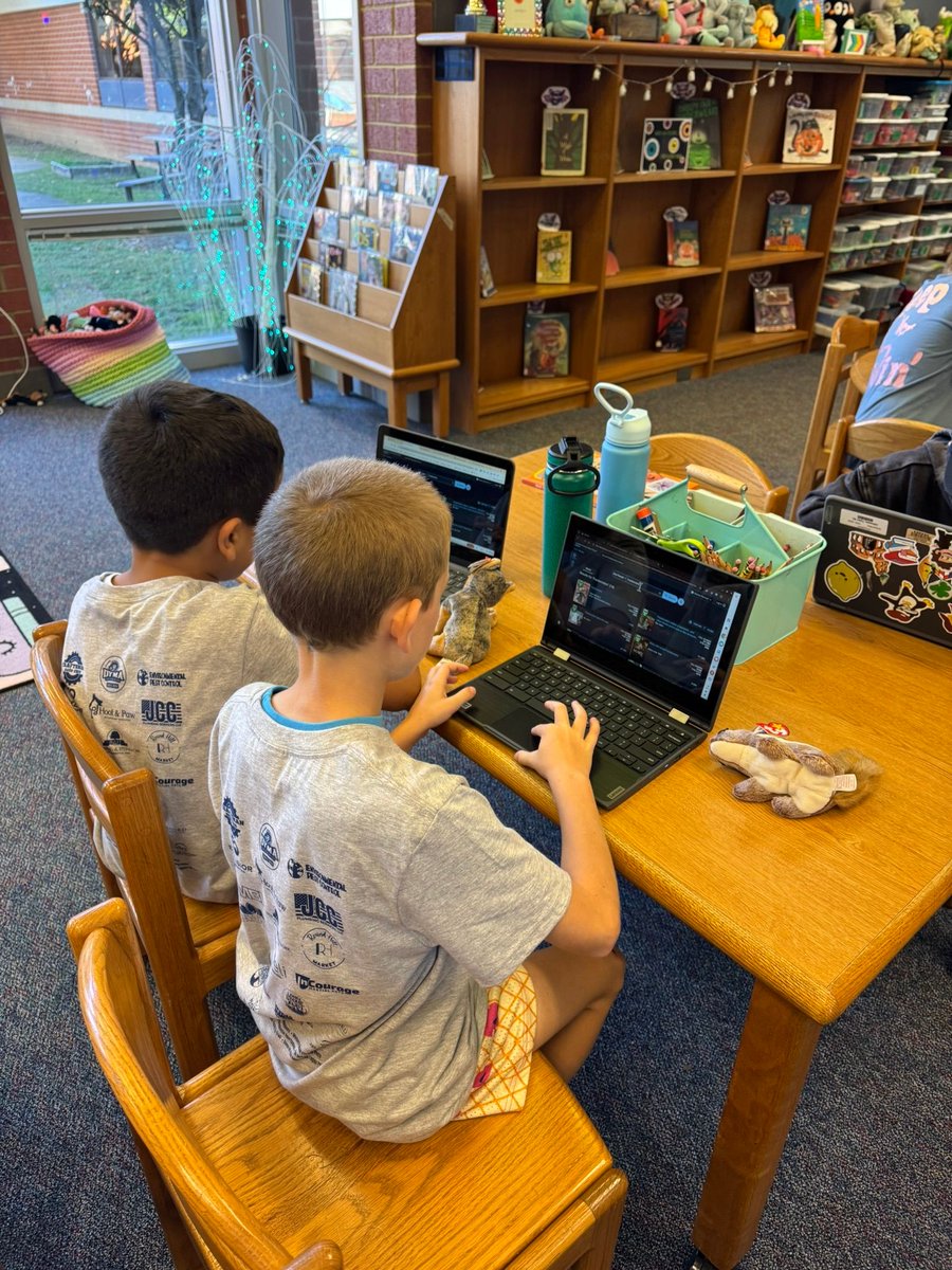 MrsLibraryLady8's tweet image. Our 3rd to 5th graders are honing their library catalog skills through monthly book quests. They tackle riddles and find titles in our catalog, boosting their research and problem-solving abilities. #LibrarySkills #YoungReaders