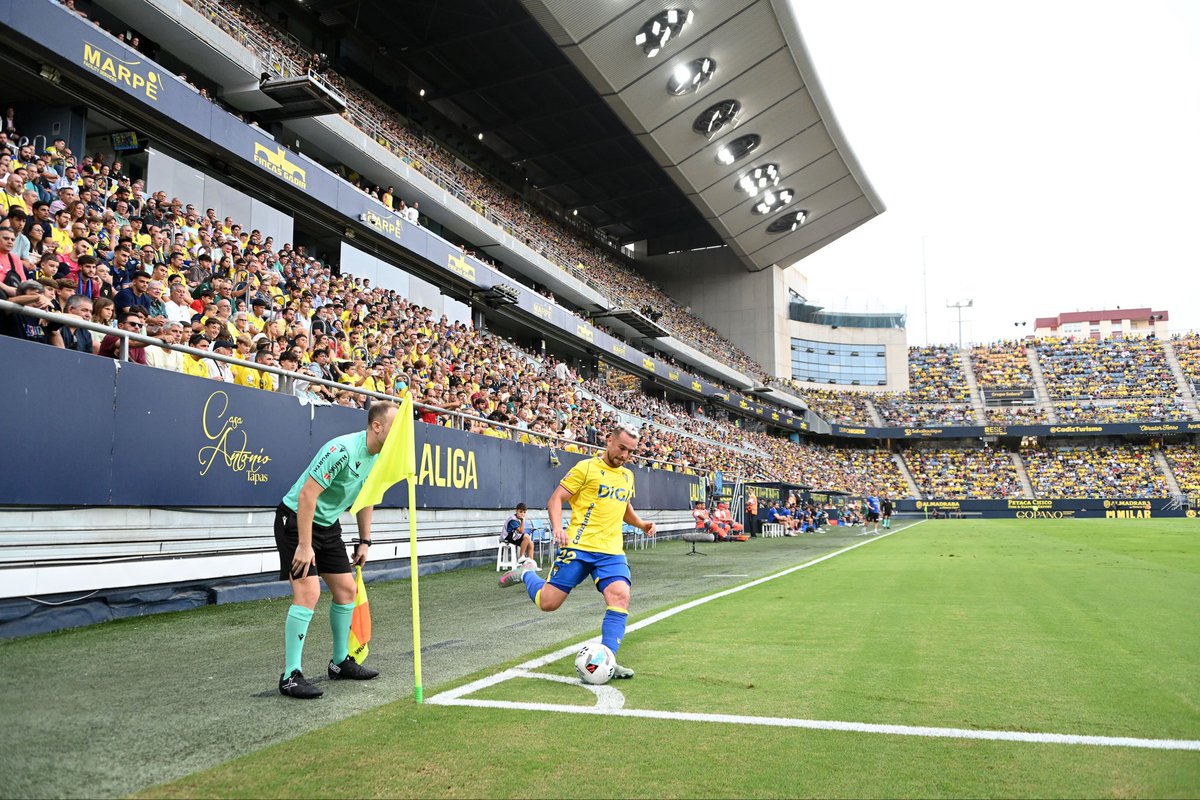 Afición 🤝 equipo🟰 ➕3️⃣💛