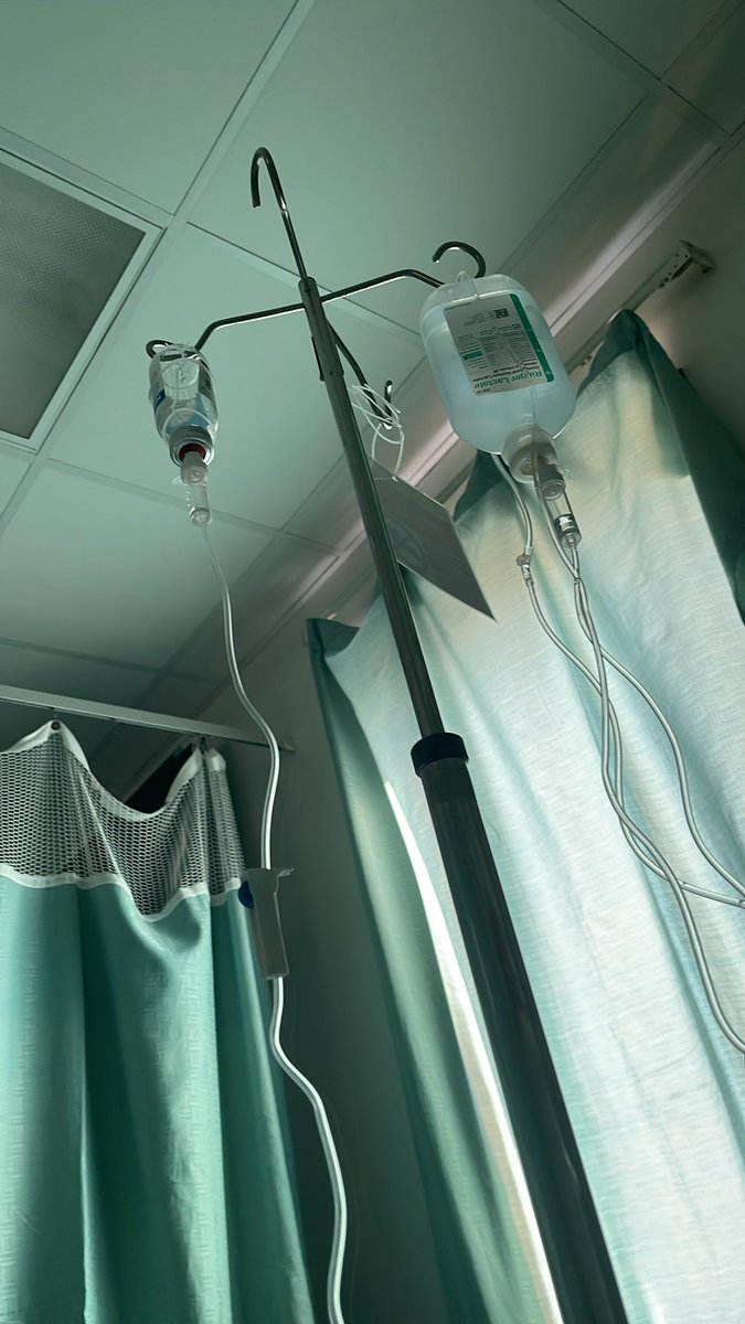 اللَهُم اشفي الأجساد المتعبة و ردّ إليها عافيتها، اللَهُم أنزل شفائُك لمن مسهُ الضر واجبر من انهكهُ الوجع واهلكهُ التعب يا خالق المعجزات ورب المستحيلات يارب ان تشفيني وتعافيني وتشفي كل مريض يتألم و لا يعلم بضعفه إلا أنت سبحانك.🥹