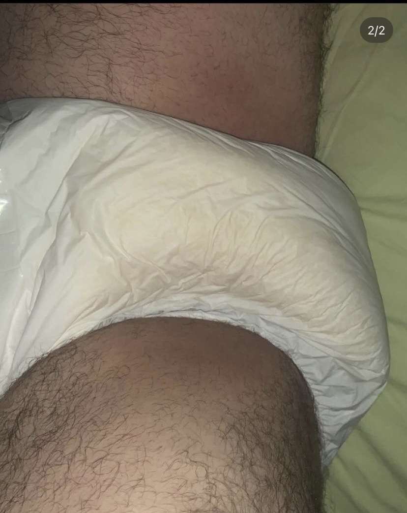 Couche pleine / full diaper 
#abdl #diaperwetting #soumis #diaperslave #Diaperboys #humiliation