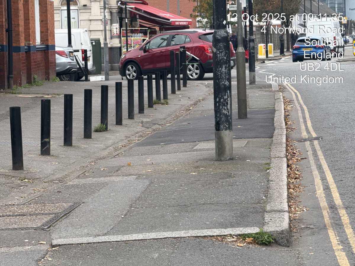 JM4NorwoodGreen's tweet image. Another busy week of casework across #NorwoodGreen ward
This included checking in on local residents who have reported #casework by phone.
My weekly ward round has proved a valuable resource to engage &amp;amp; hear constituents concerns. I am listening to you all across the ward.