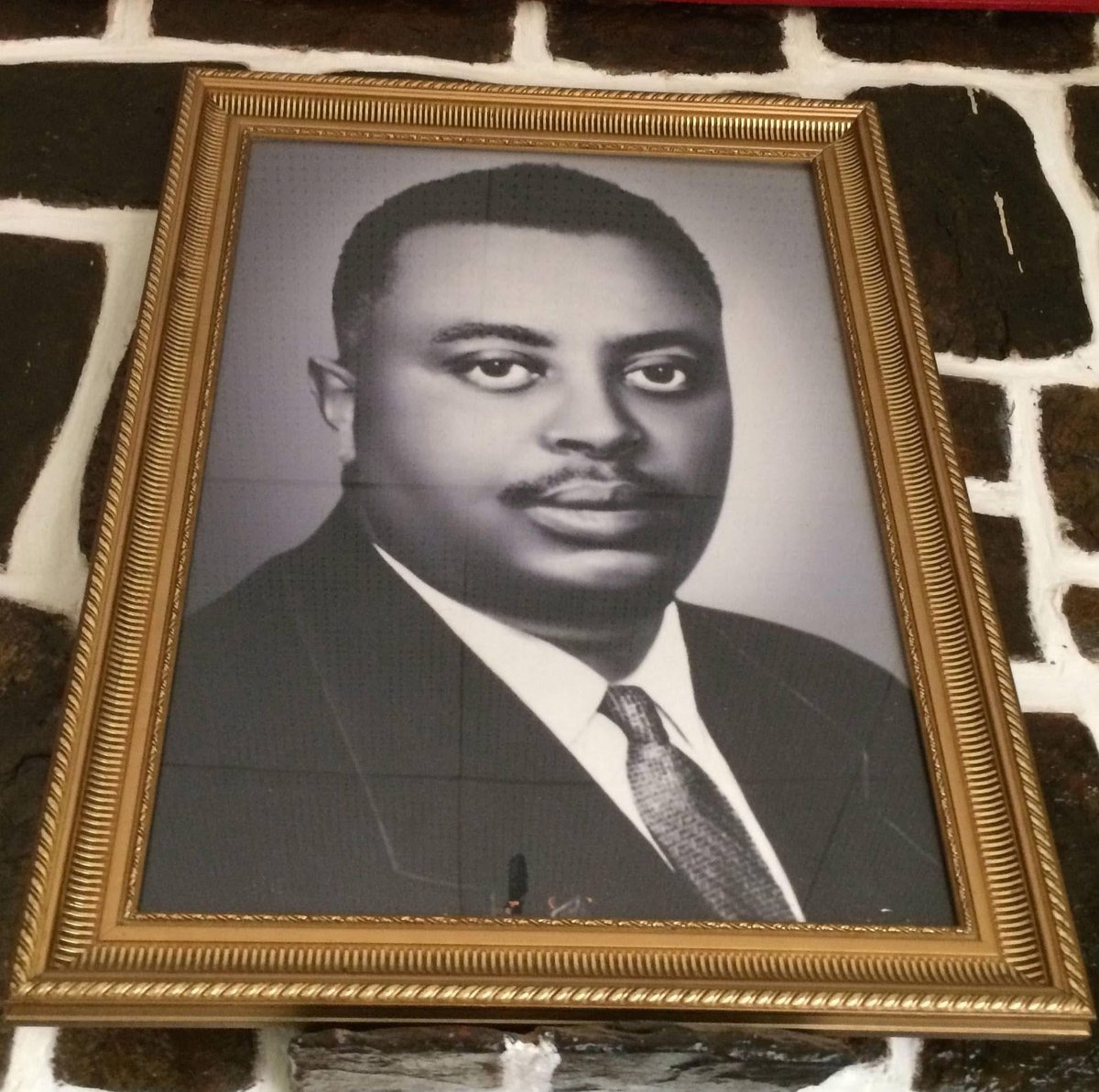 JBitamba's tweet image. « Vous nous jugerez à nos actes et votre satisfaction sera notre fierté. »
Prince Louis Rwagasore, héros national et père de l’indépendance (1e juillet 1962) du Burundi.
Assassiné le 13 octobre 1961