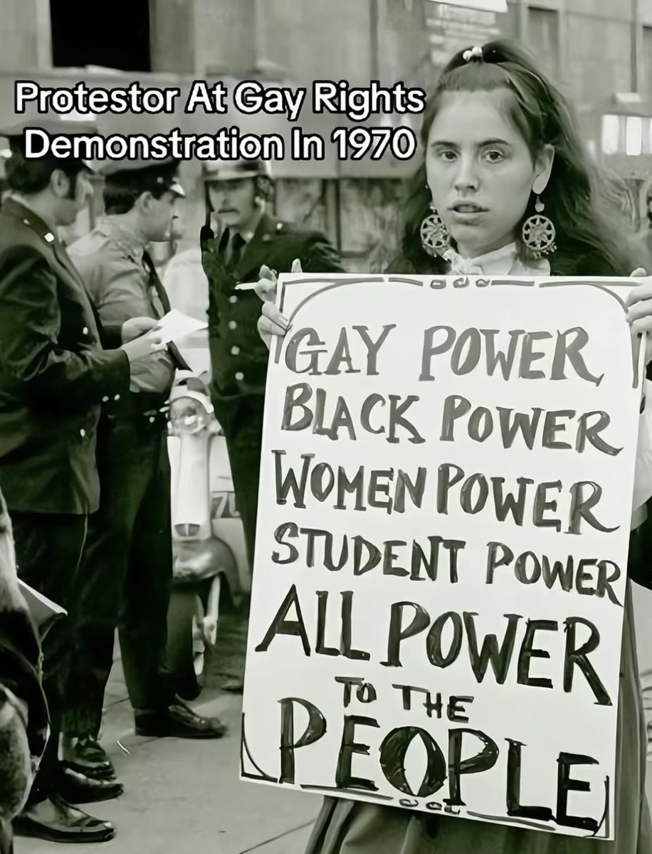 historyslides's tweet image. History Photos You’ve Never Seen Before (part 1) #history #historyphotos #historyfact #truehistory