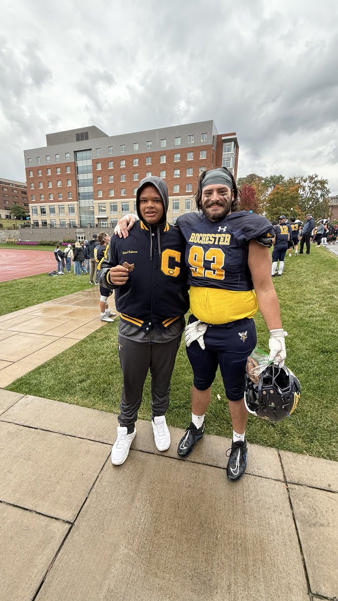 Gabe Robinson tweet media