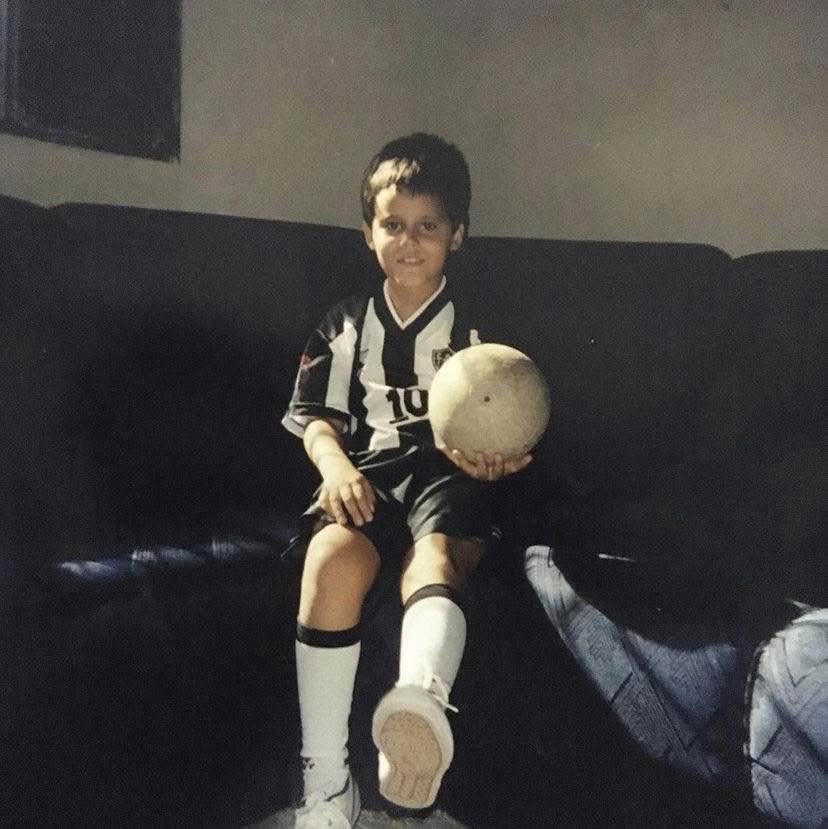 lucasxavierofic's tweet photo. FELIZ DIA DAS CRIANÇAS ! 

Enquanto houver uma criança atleticana , o Galo será imortal ! 

Na foto eu @lucasxavierofic 

#VamoGalo #AquiéGalo #diadascriancas https://t.co/3S4sKEdYEv