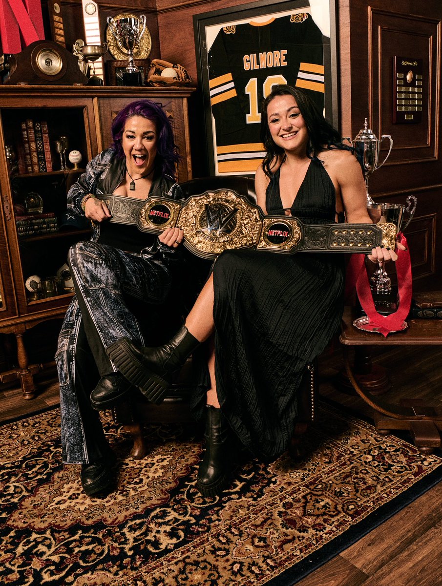 SlashedThePast's tweet image. LAYCOOL COULD NEVER.