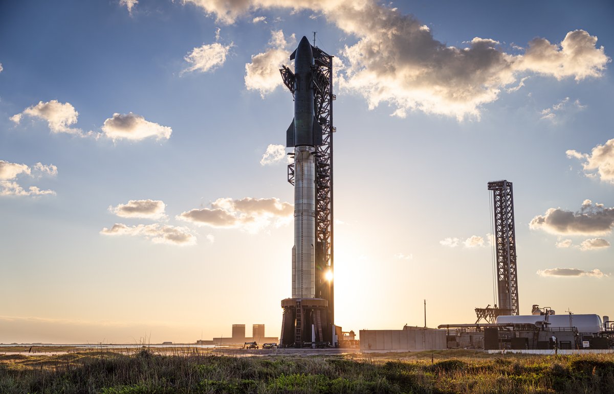 SpaceX's tweet image. Counting down to Starship&apos;s eleventh flight test. The launch window opens on Monday at 6:15 p.m. CT and weather is currently 80% favorable for launch → spacex.com/launches/stars…